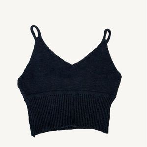 Debut Black V-Neck Black Cropped Knit Tank Top 'One Size'